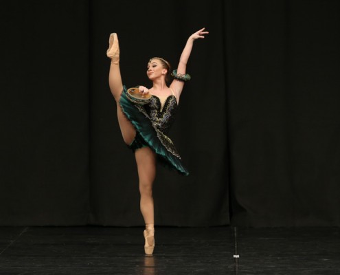 Alina-Hartmann-02