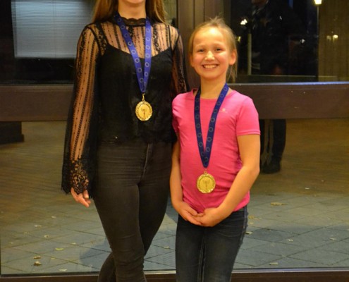 Alina Hartmann, Vierfache Weltmeisterin und Amelie Lagauw
